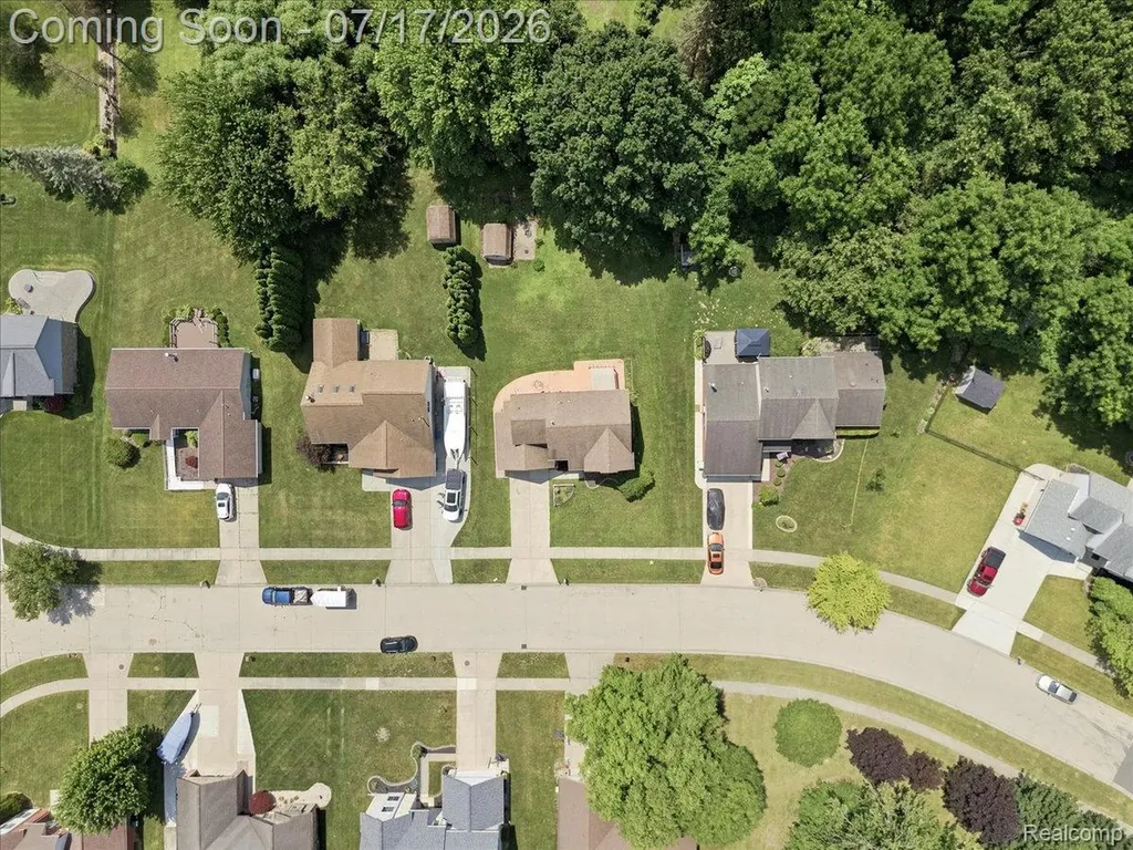 28108 Ruby Court Chesterfield Township MI 48047