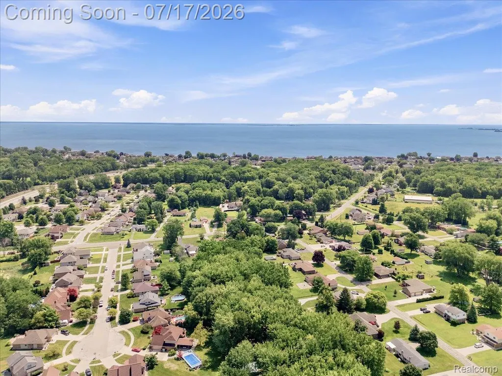 28108 Ruby Court Chesterfield Township MI 48047