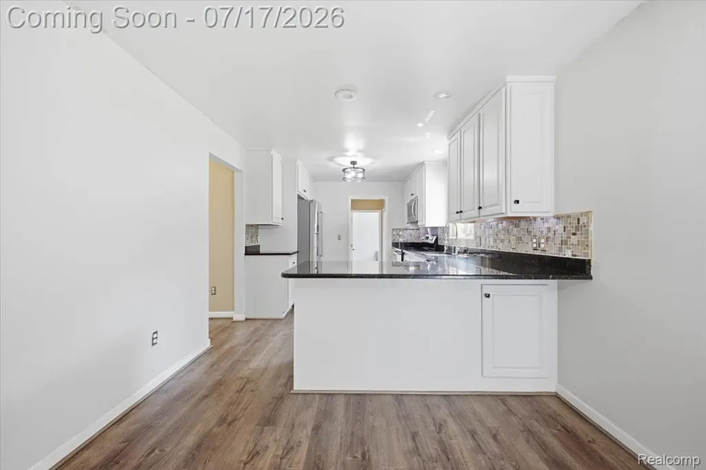 28108 Ruby Court Chesterfield Township MI 48047