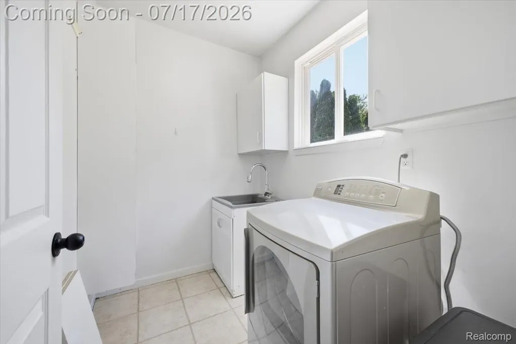 28108 Ruby Court Chesterfield Township MI 48047