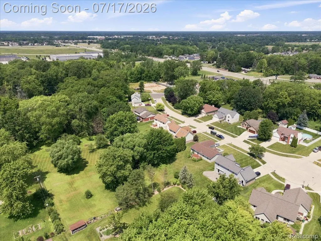 28108 Ruby Court Chesterfield Township MI 48047