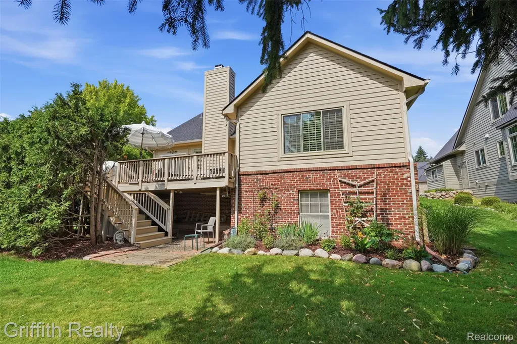 4605 Villa France Drive Genoa Township MI 48116