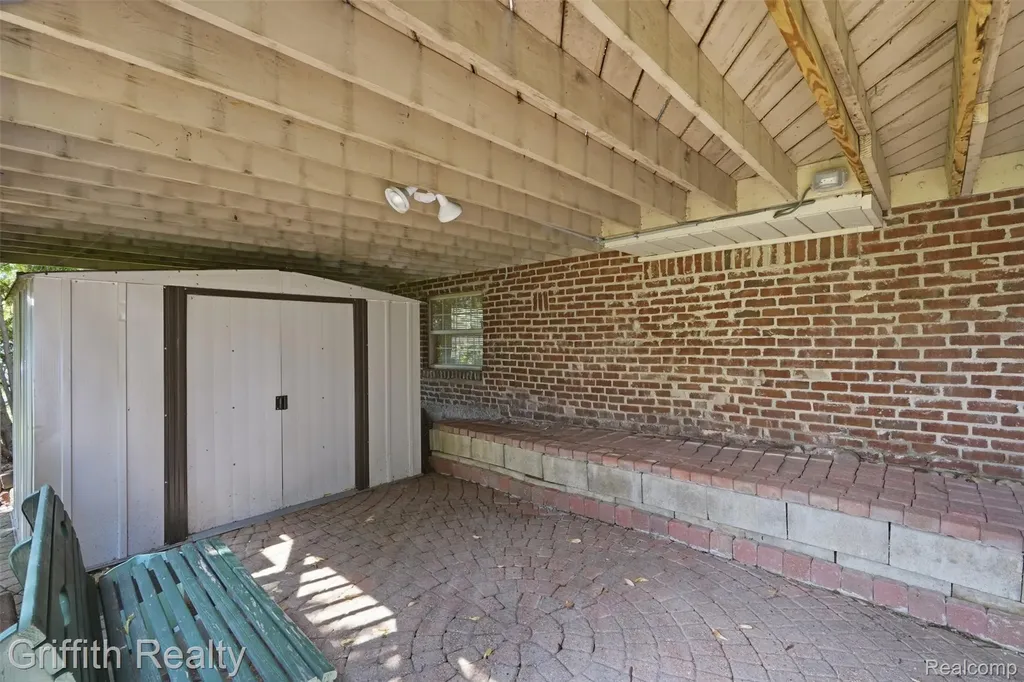 4605 Villa France Drive Genoa Township MI 48116