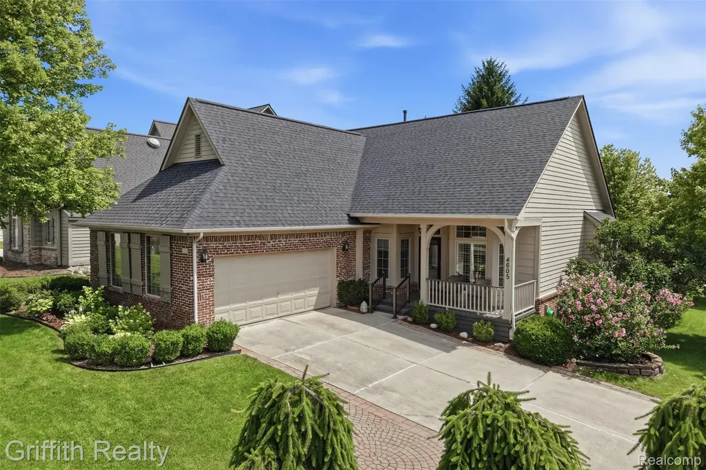 4605 Villa France Drive Genoa Township MI 48116