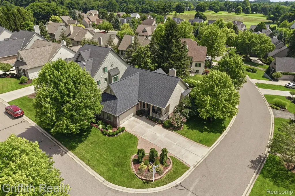 4605 Villa France Drive Genoa Township MI 48116