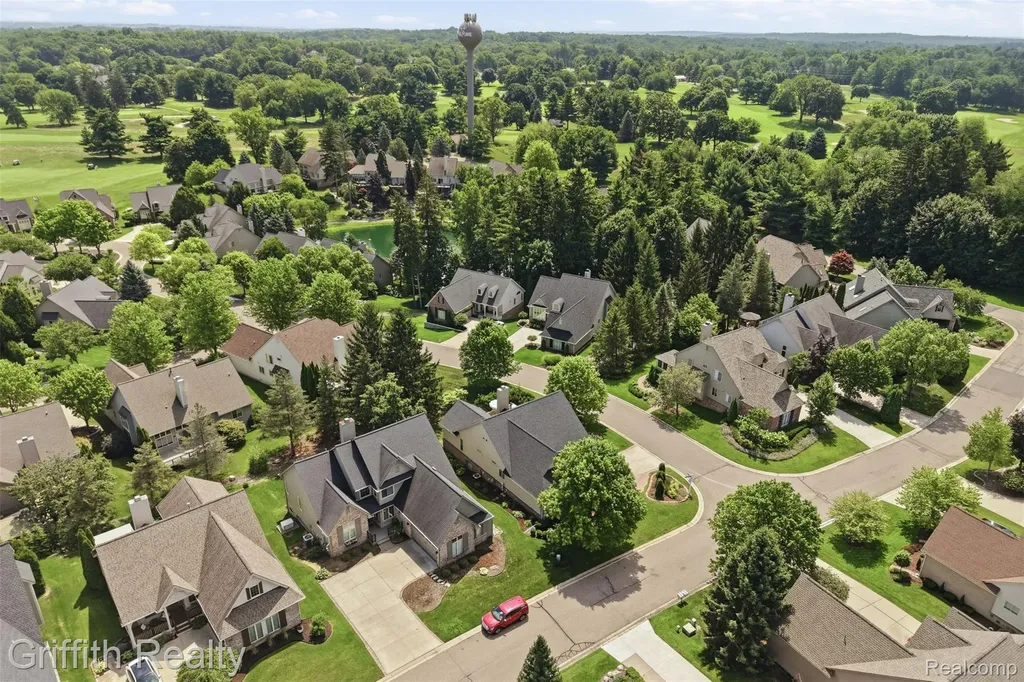 4605 Villa France Drive Genoa Township MI 48116