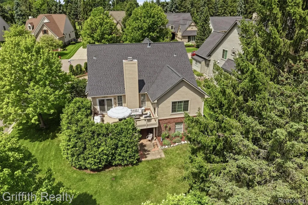 4605 Villa France Drive Genoa Township MI 48116