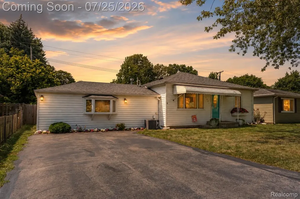1597 Sunset Street Frenchtown Township MI 48162