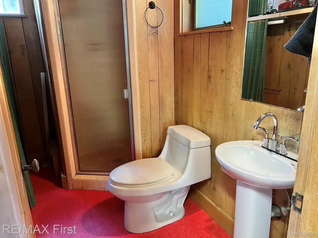 774 W Oakridge Street Ferndale City MI 48220