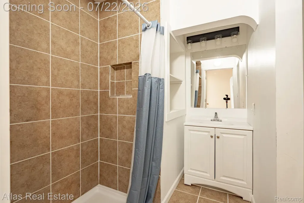 7398 N Genesee Road Genesee Charter Township MI 48437