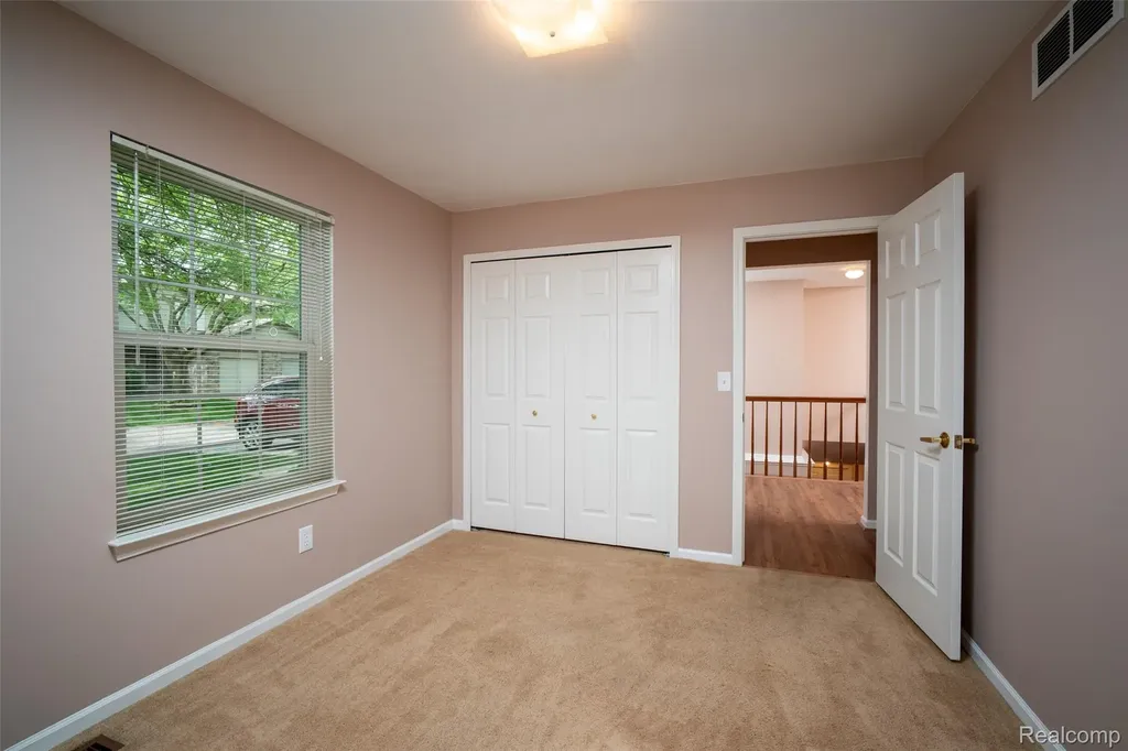 14810 Paris Court Allen Park City MI 48101