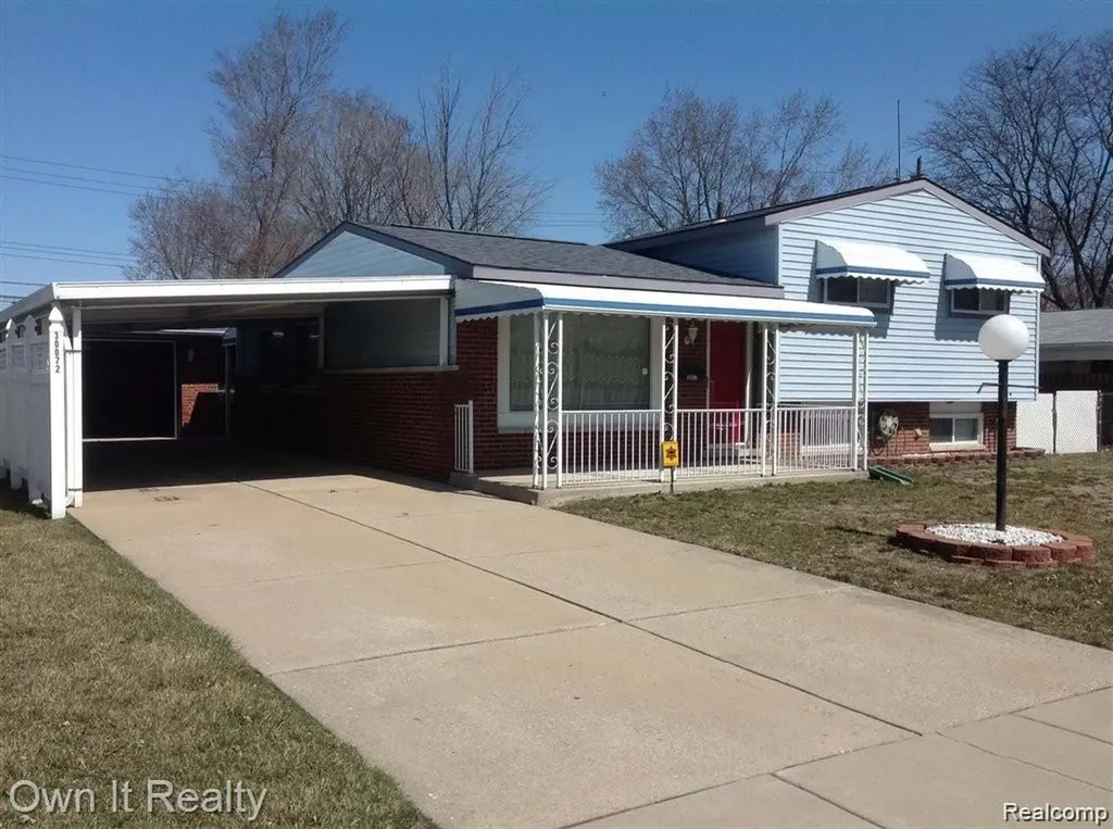 30072 Cherry Hill Road Garden City City MI 48135