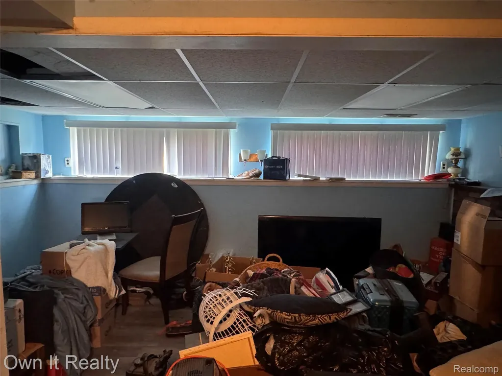 30072 Cherry Hill Road Garden City City MI 48135