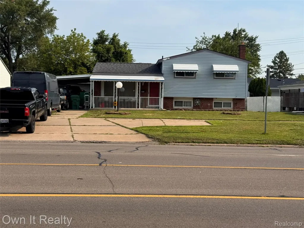 30072 Cherry Hill Road Garden City City MI 48135