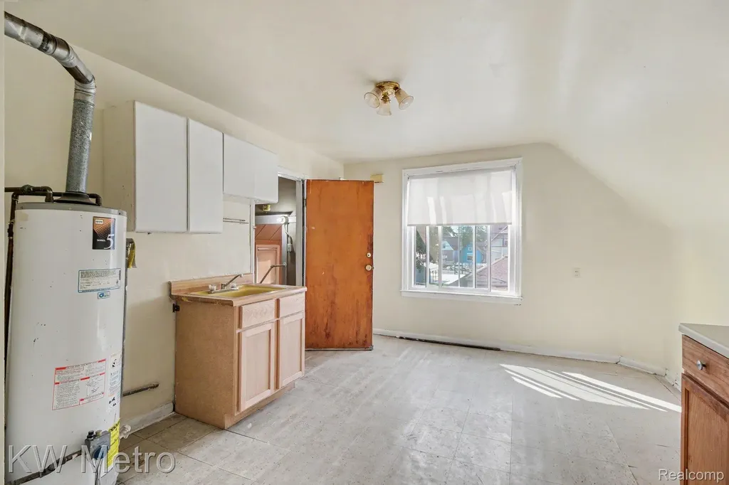 6345 Whitehead Street Detroit City MI 48210