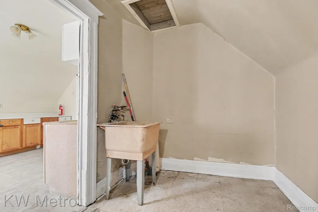 6345 Whitehead Street Detroit City MI 48210