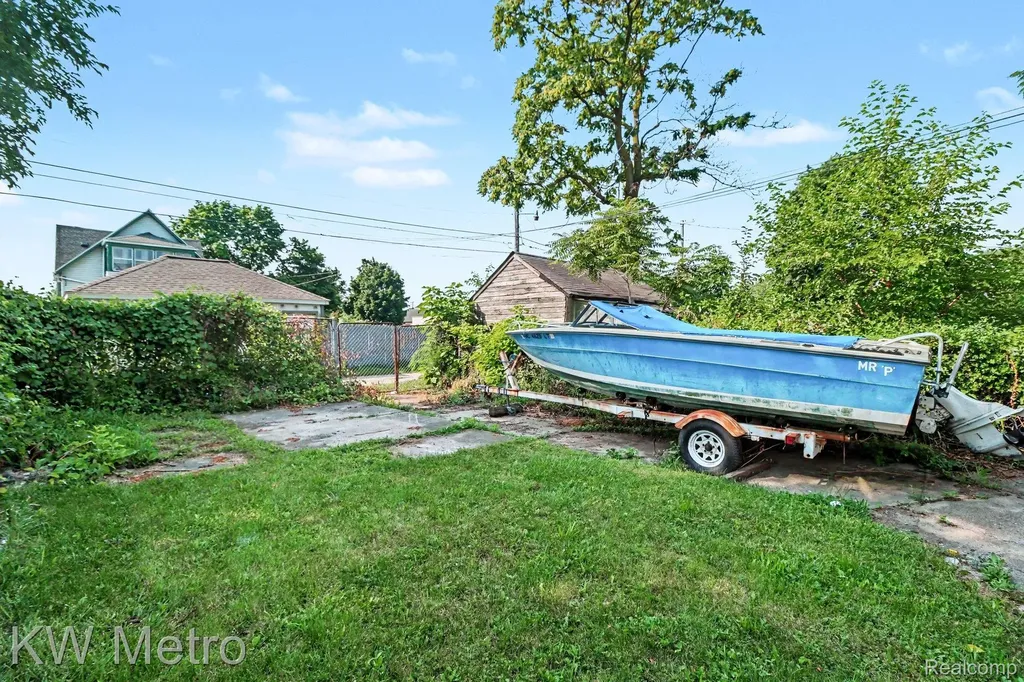 6345 Whitehead Street Detroit City MI 48210