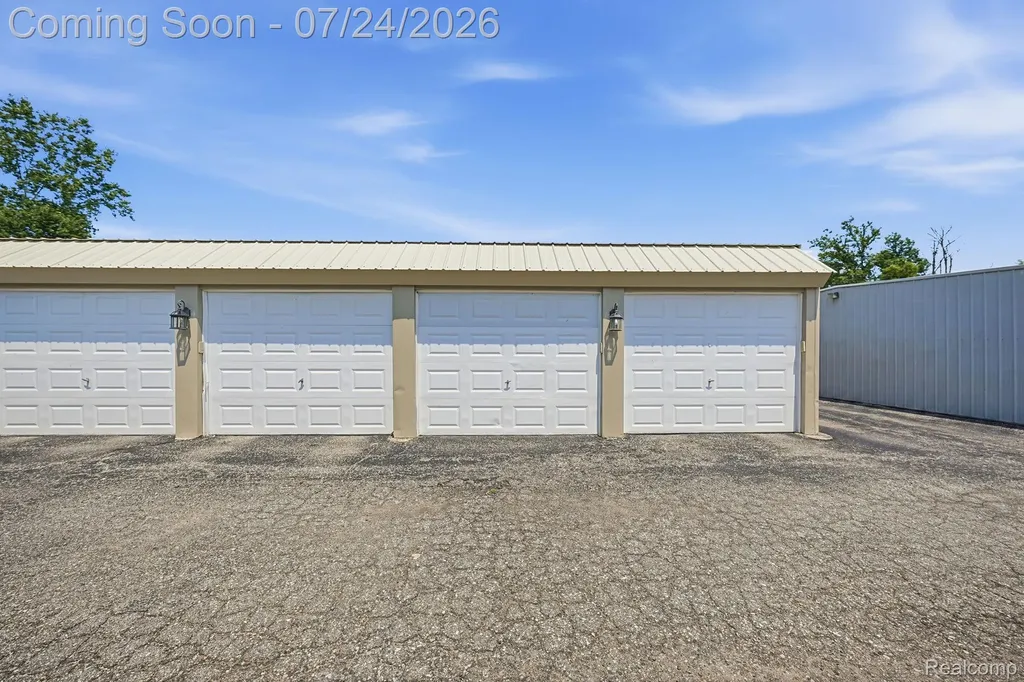 29375 Maurice Court Chesterfield Township MI 48047