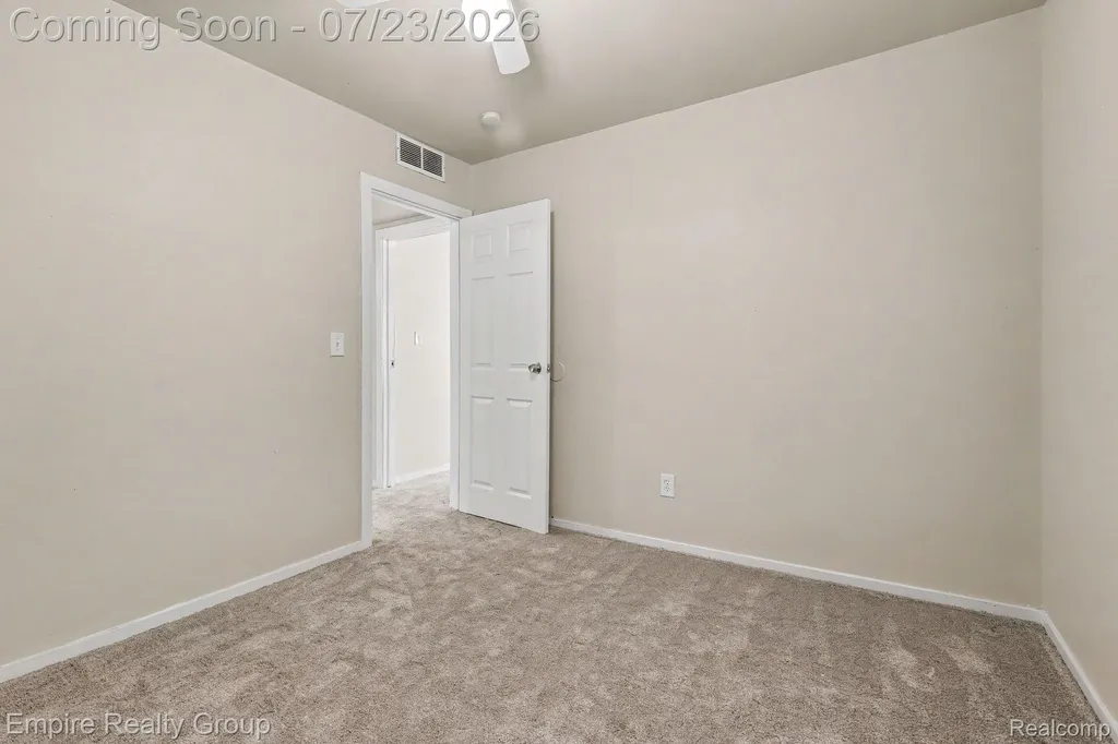 15819 Kerstyn Street Taylor City MI 48180