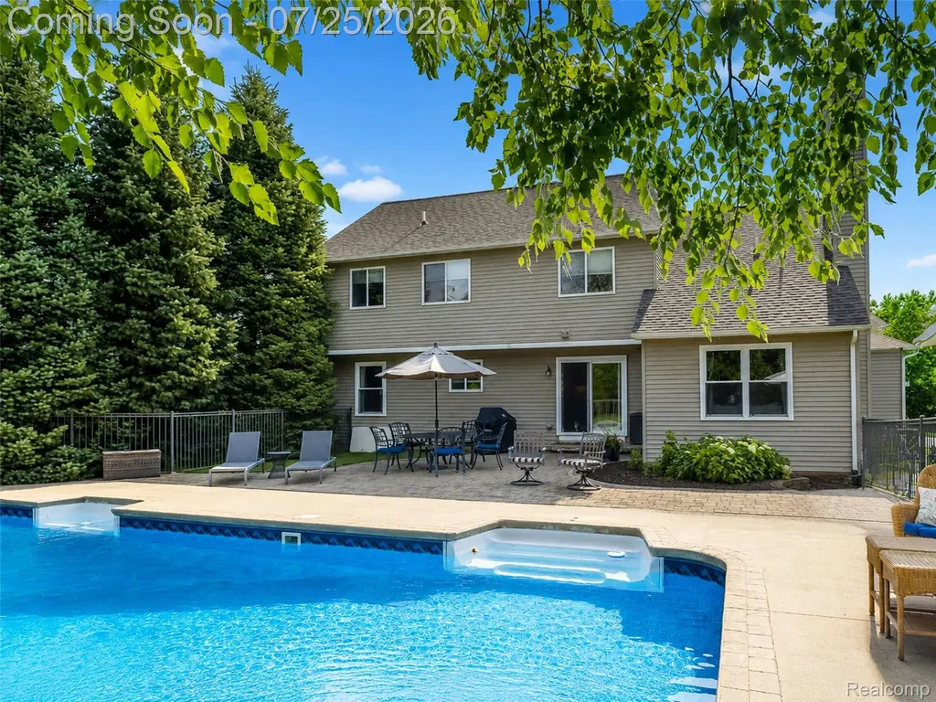 5734 Katz Farm Court Saline City MI 48176