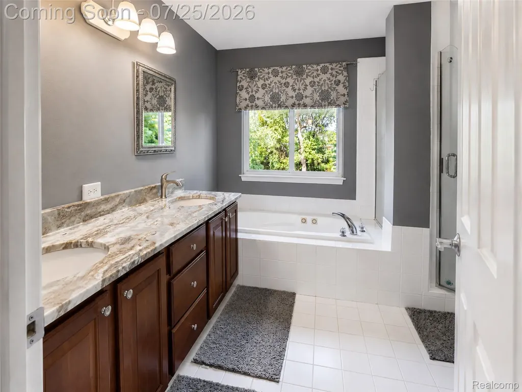 5734 Katz Farm Court Saline City MI 48176