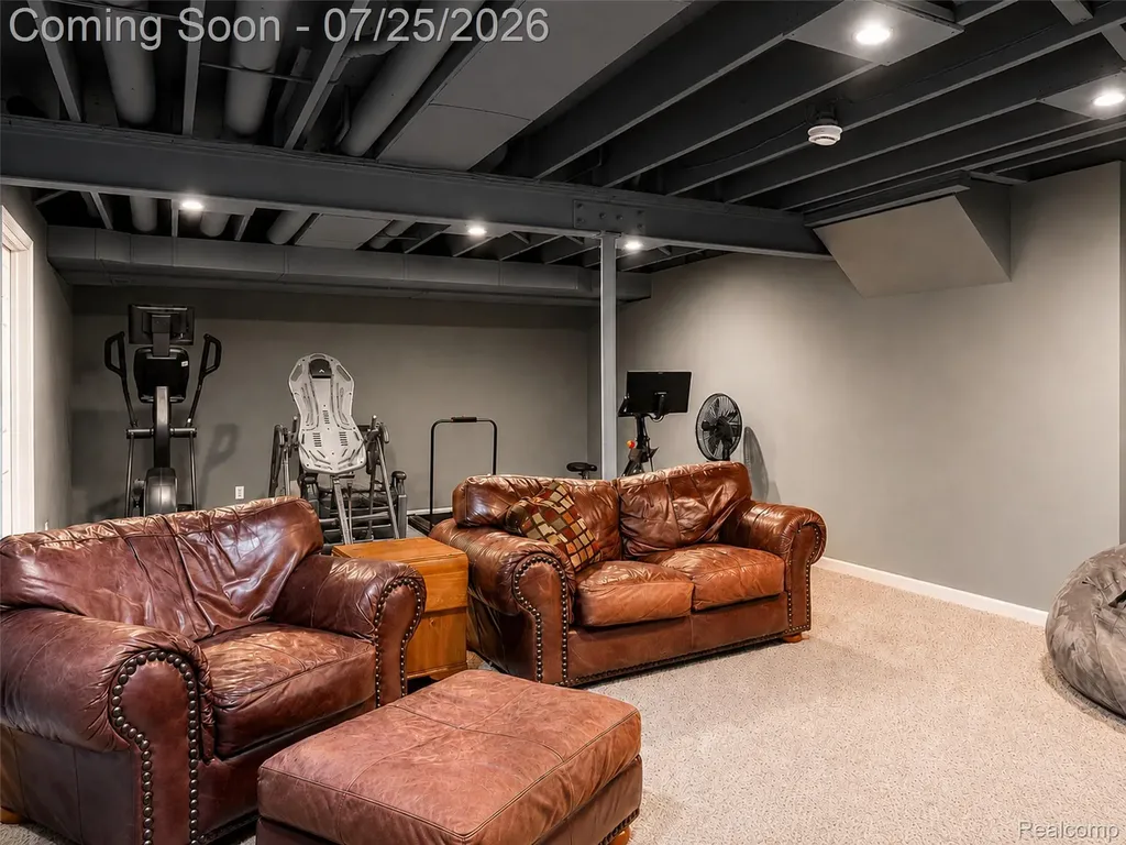 5734 Katz Farm Court Saline City MI 48176
