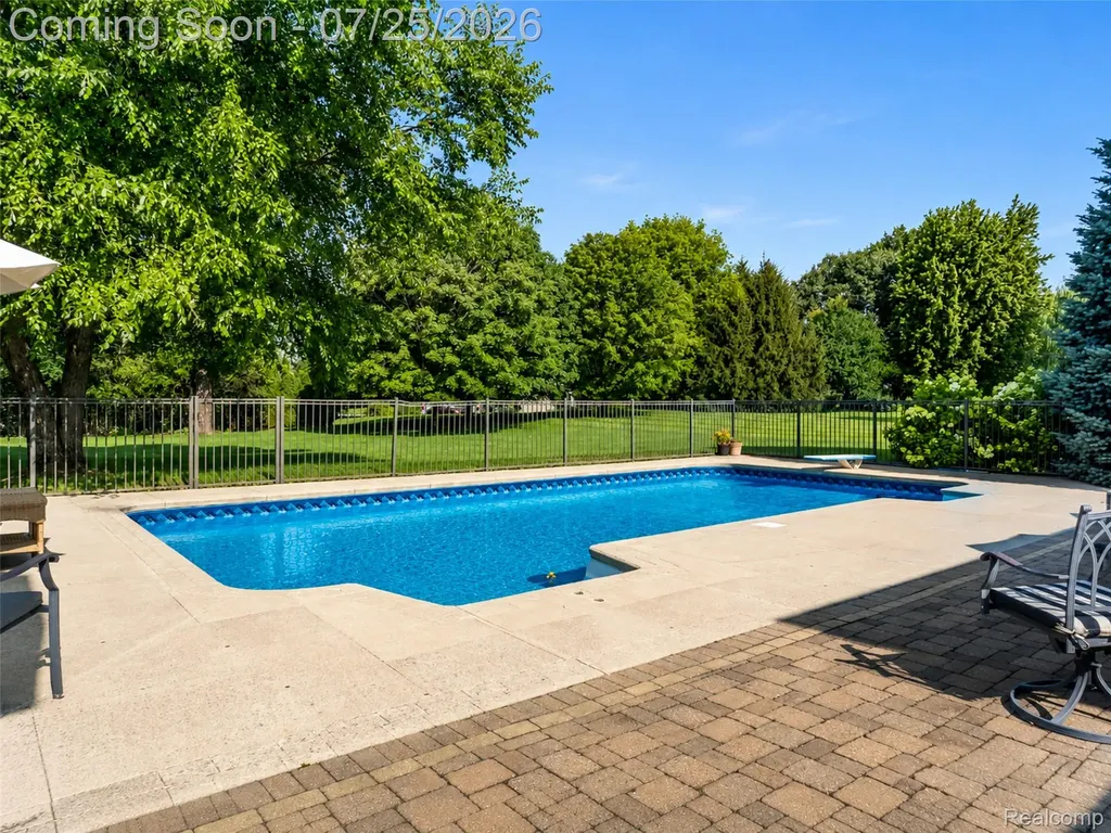 5734 Katz Farm Court Saline City MI 48176