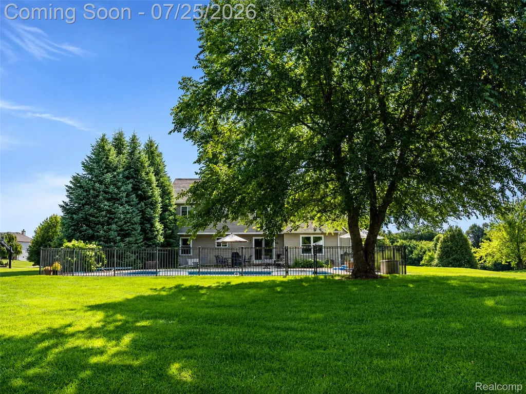 5734 Katz Farm Court Saline City MI 48176