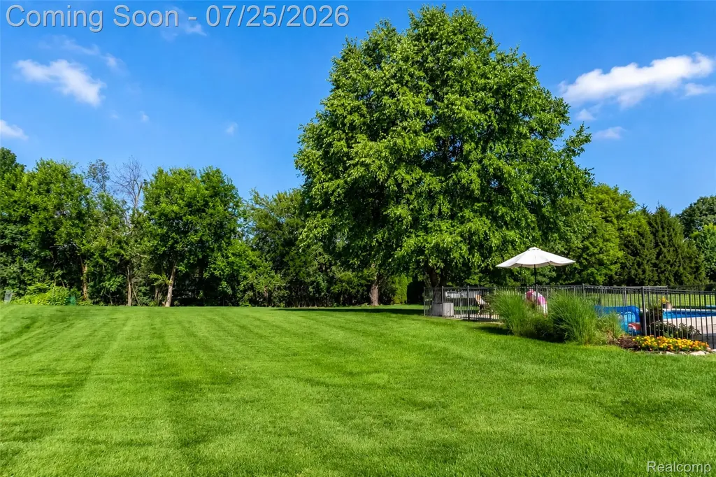 5734 Katz Farm Court Saline City MI 48176