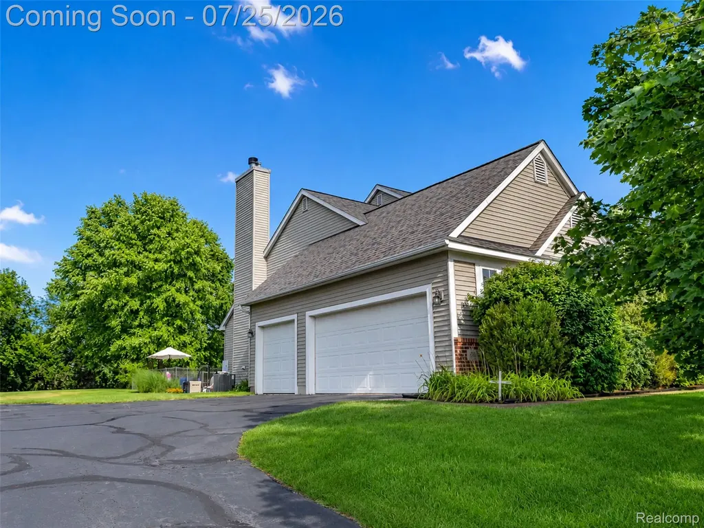 5734 Katz Farm Court Saline City MI 48176