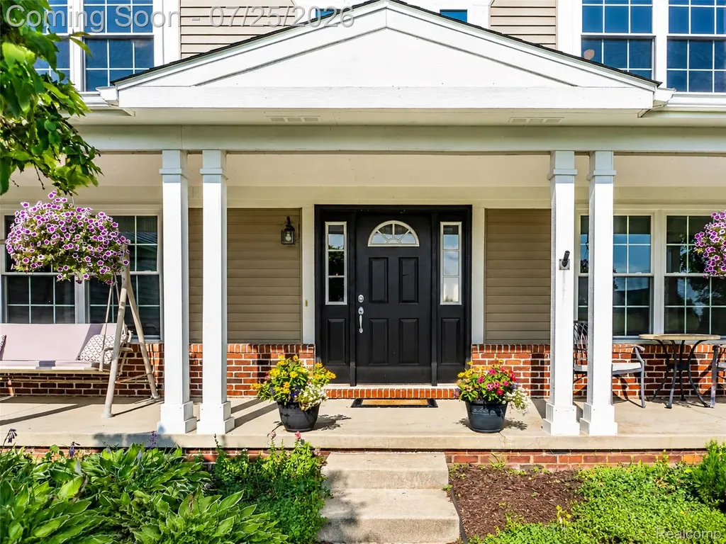 5734 Katz Farm Court Saline City MI 48176