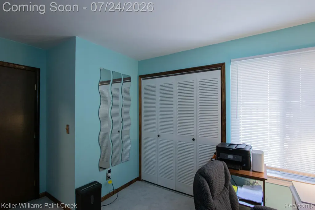 36028 Saint Ives Court Clinton Charter Township MI 48035