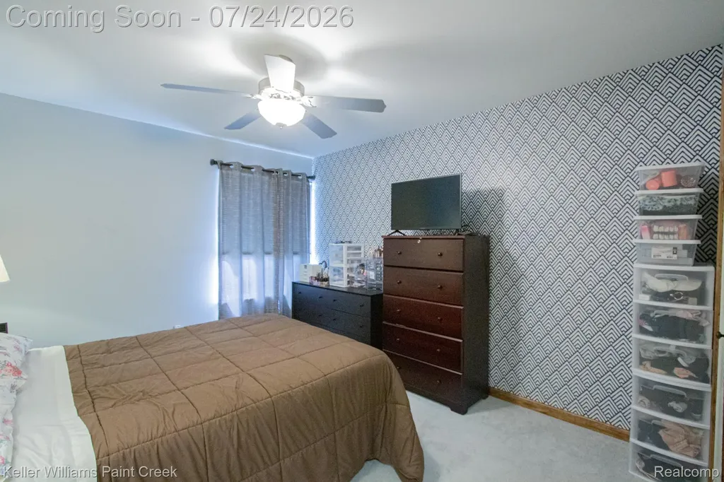 36028 Saint Ives Court Clinton Charter Township MI 48035