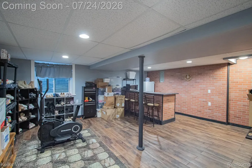 36028 Saint Ives Court Clinton Charter Township MI 48035