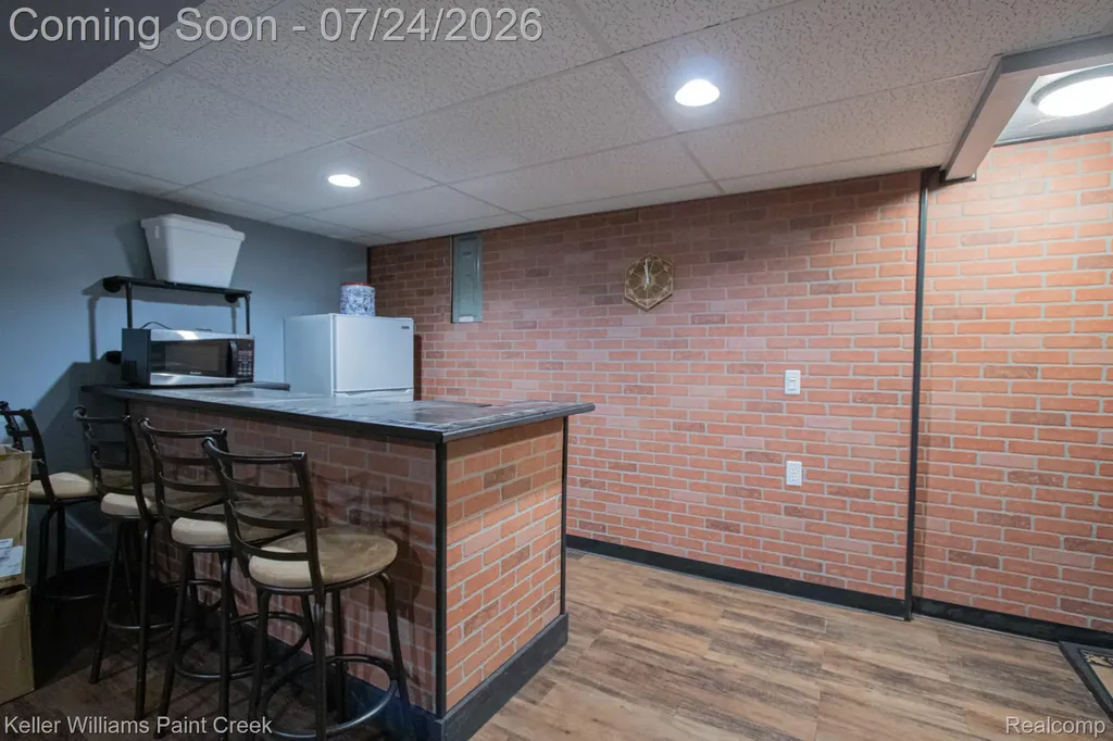 36028 Saint Ives Court Clinton Charter Township MI 48035