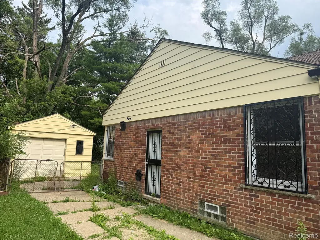 19358 Evergreen Road Detroit City MI 48219