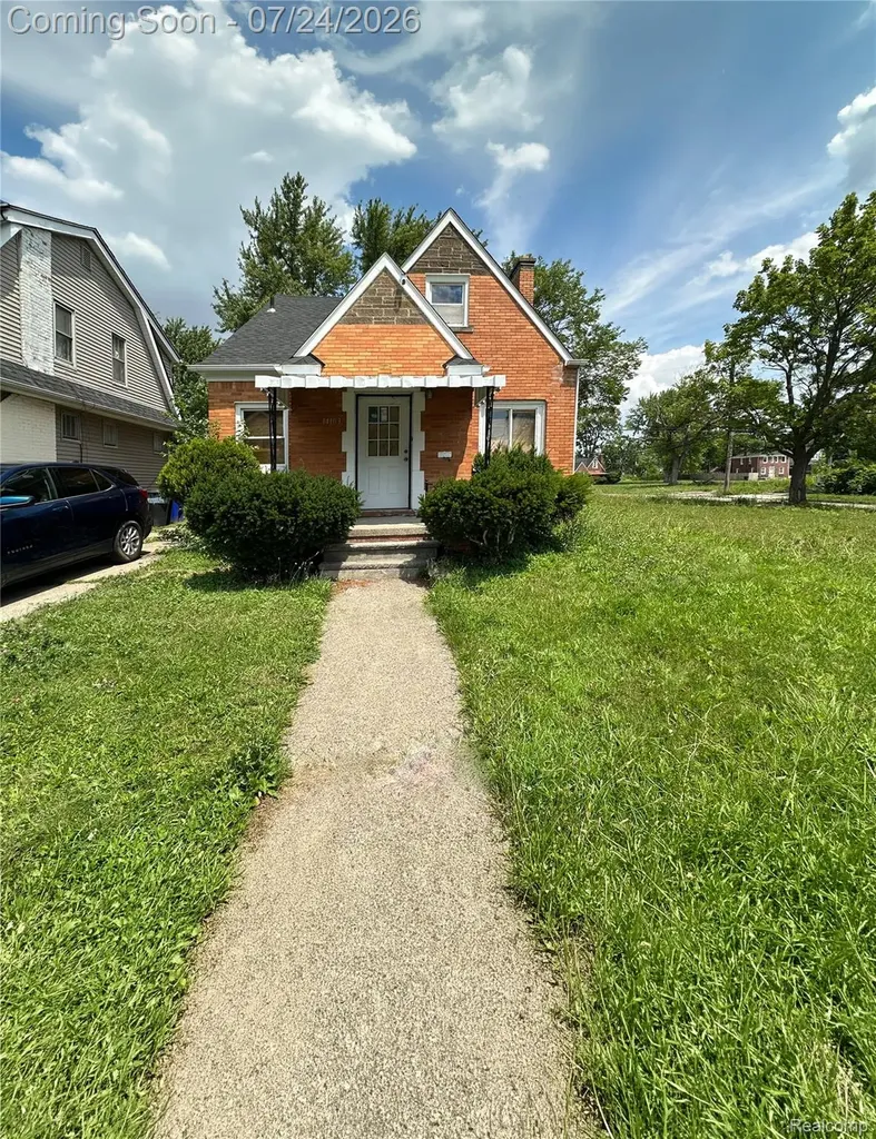 14103 Glenwood Street Detroit City MI 48205