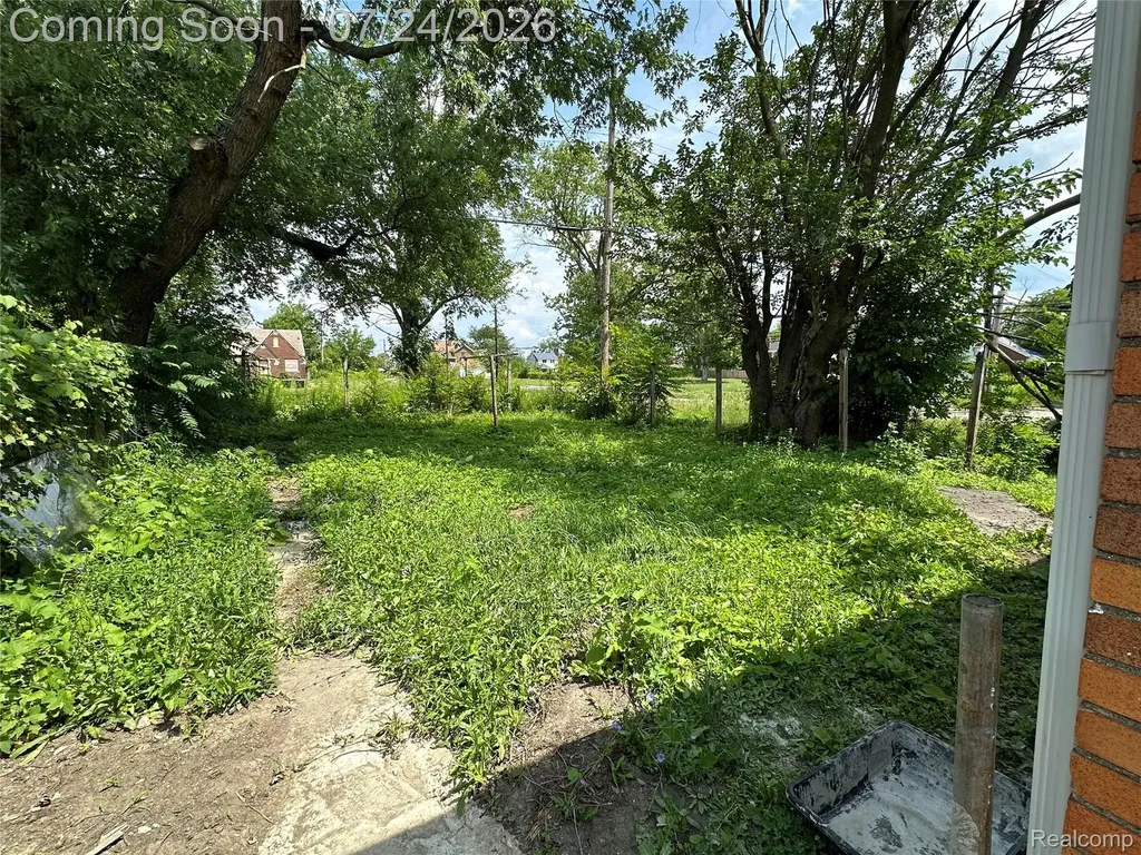 14103 Glenwood Street Detroit City MI 48205