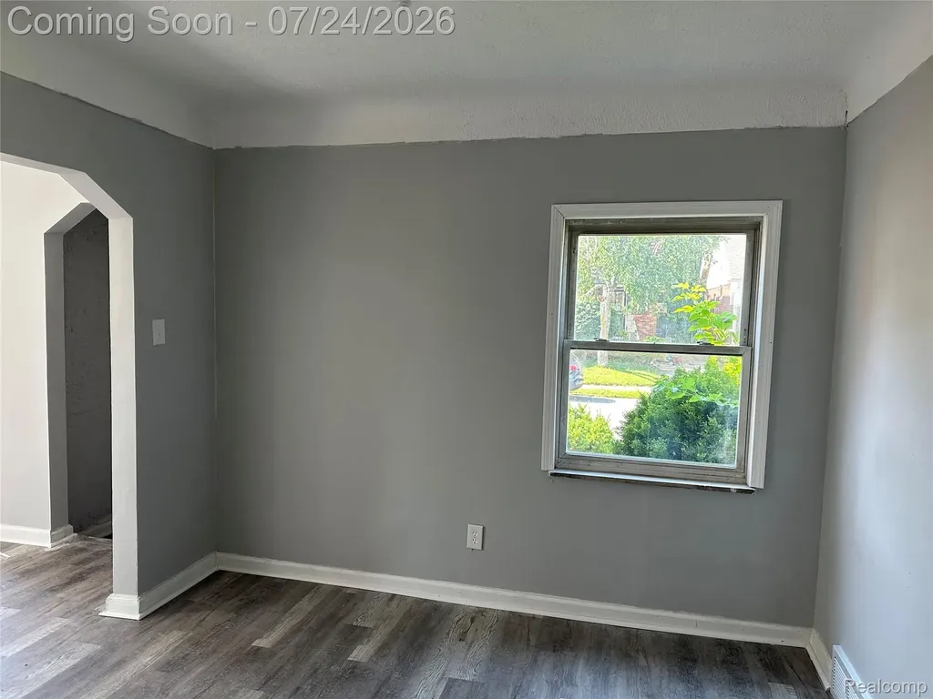 14103 Glenwood Street Detroit City MI 48205