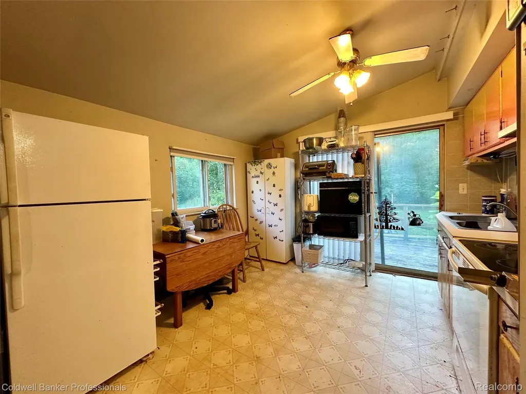 975 Boshaw Drive Attica Township MI 48412