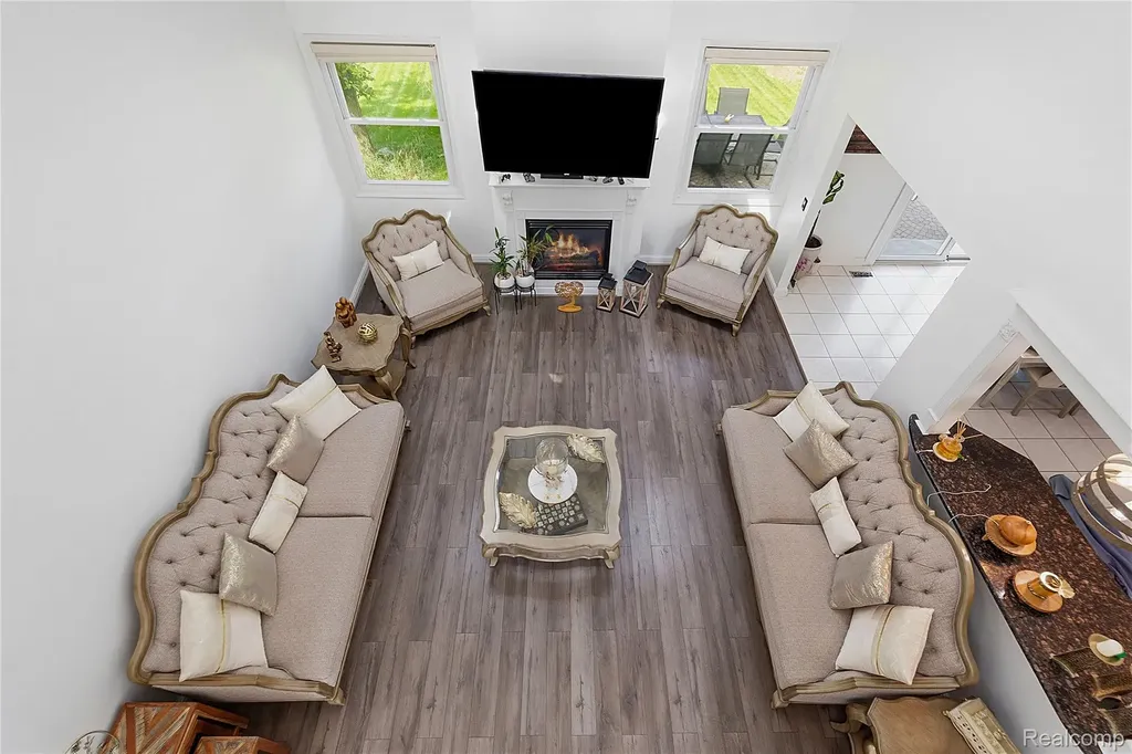52279 Matterhorn Drive Macomb Township MI 48042