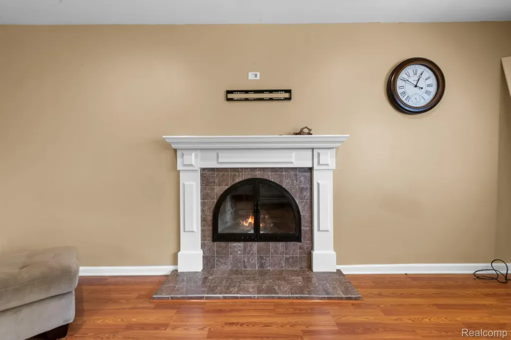 36291 Weber Drive Sterling Heights City MI 48310