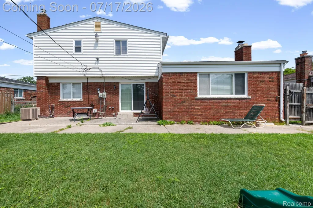 36291 Weber Drive Sterling Heights City MI 48310
