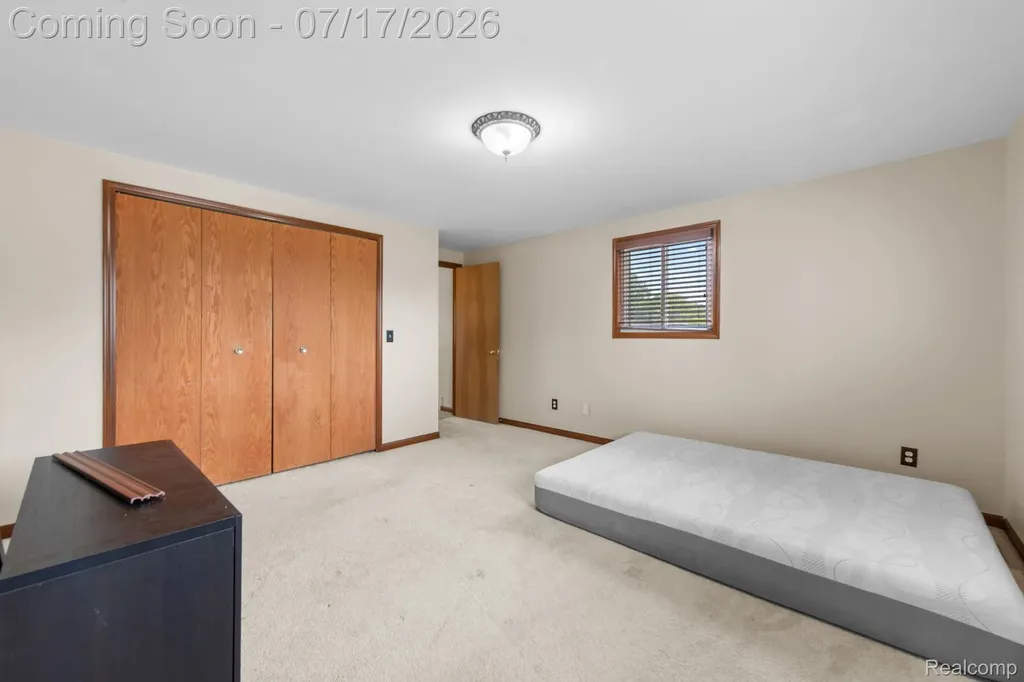36291 Weber Drive Sterling Heights City MI 48310