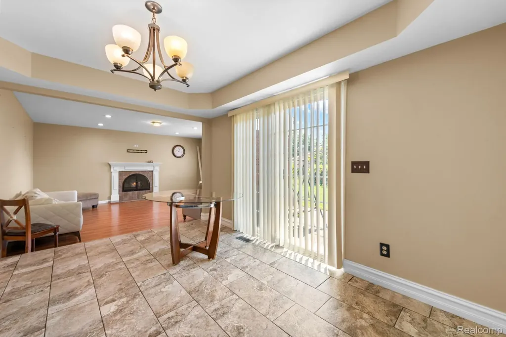 36291 Weber Drive Sterling Heights City MI 48310