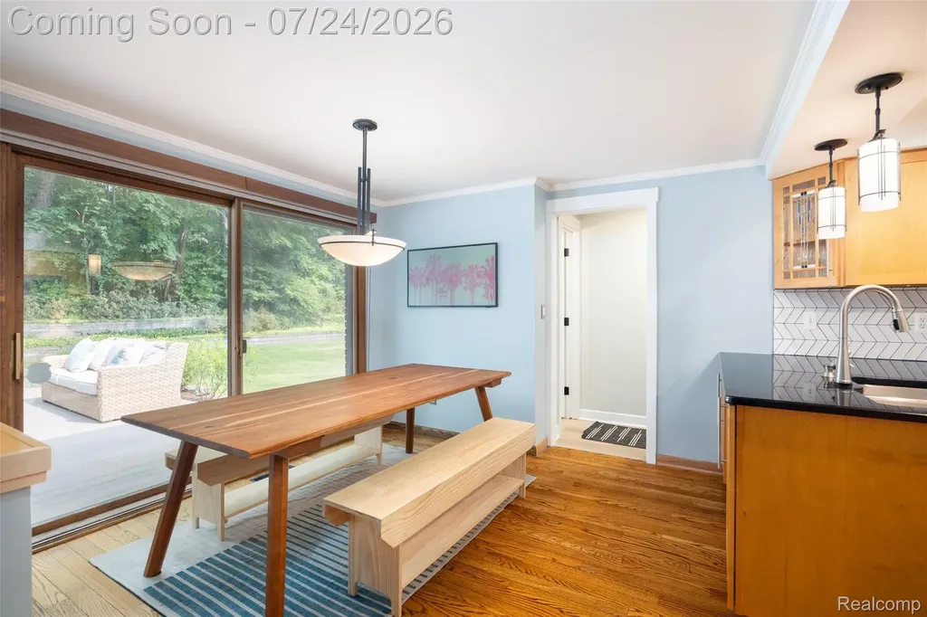 344 Shagbark Drive Rochester Hills City MI 48309