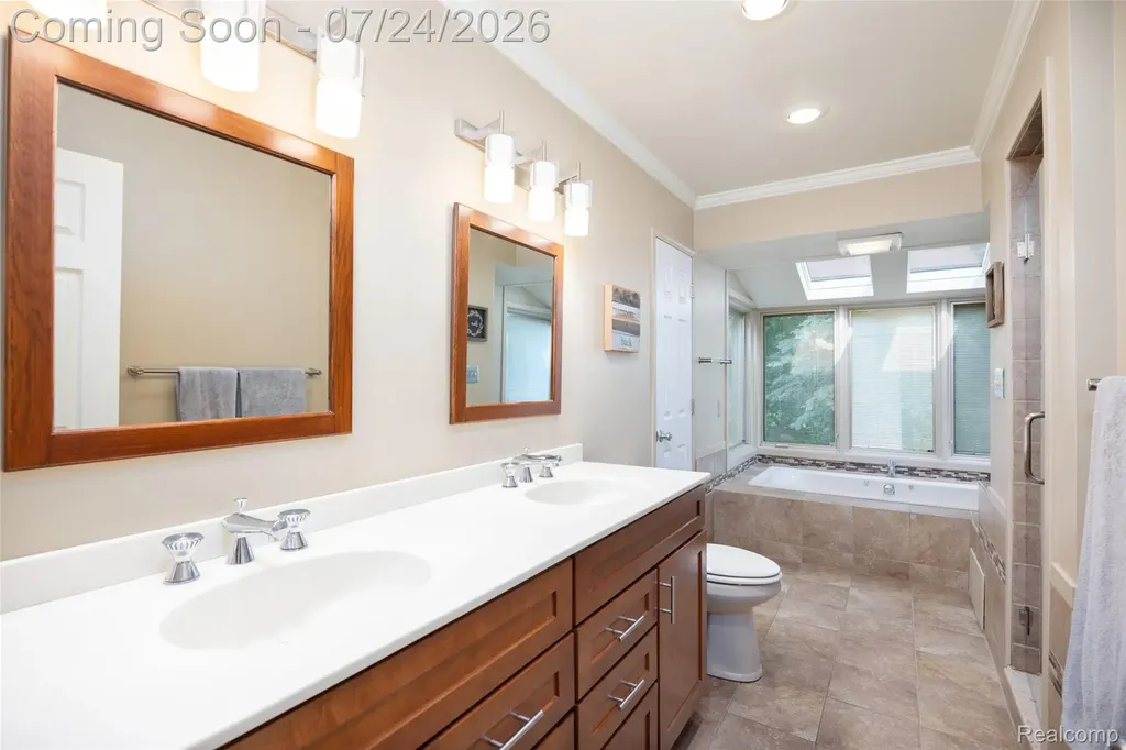344 Shagbark Drive Rochester Hills City MI 48309