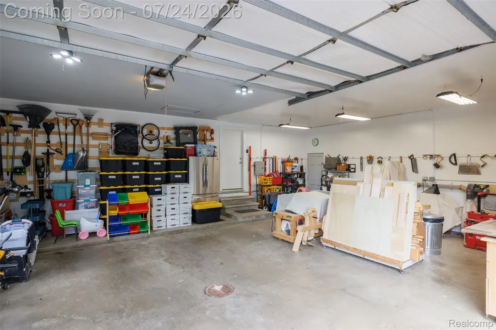 344 Shagbark Drive Rochester Hills City MI 48309