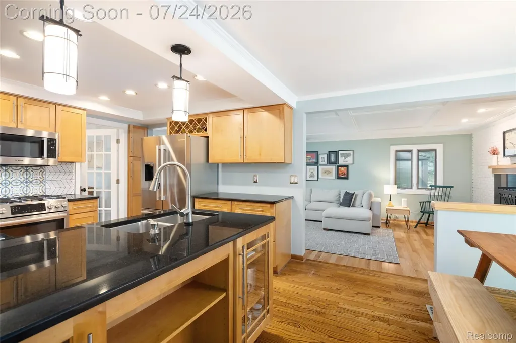 344 Shagbark Drive Rochester Hills City MI 48309