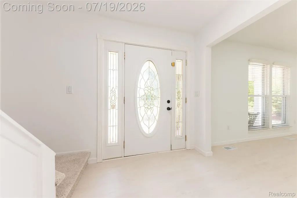 5994 Kingsfield Drive West Bloomfield Charter Township MI 48322